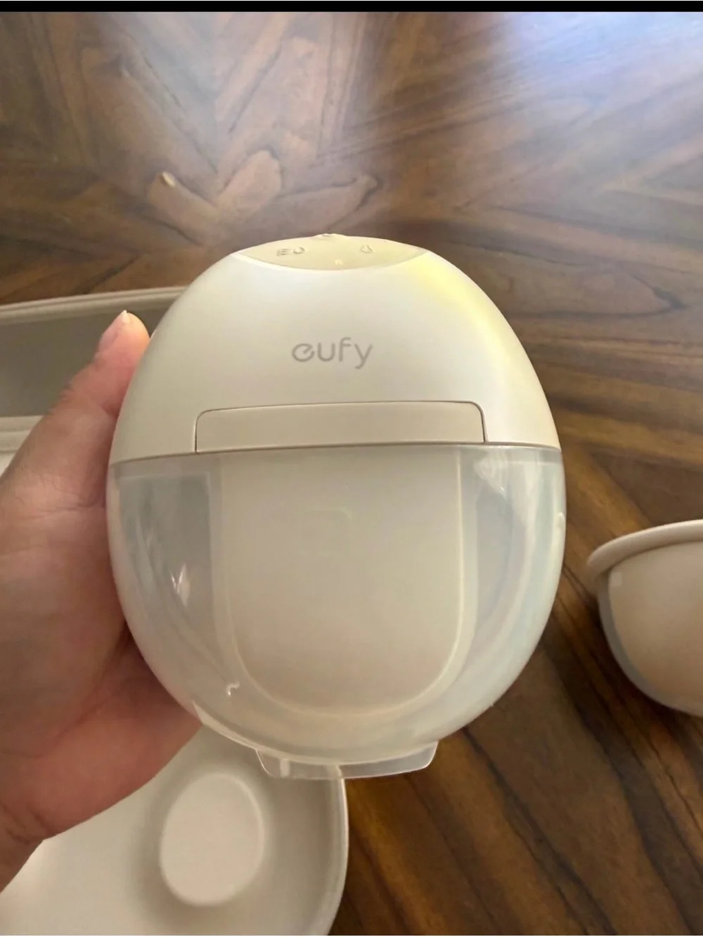 eufy Beige Portable Pump Carry Case - Compact Nursing Bag